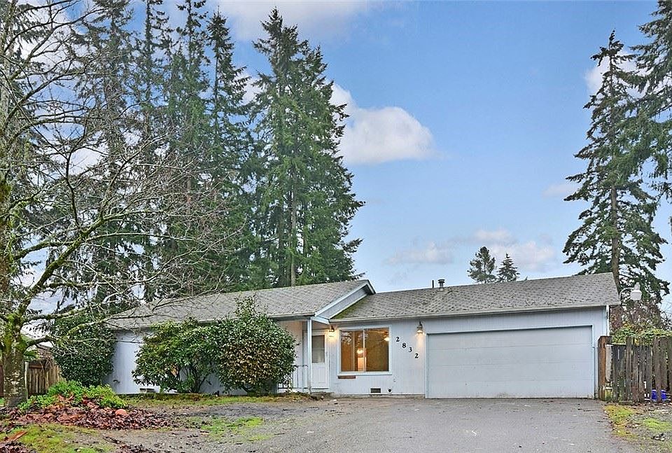 1st image of 2832 SE Elwood Ct