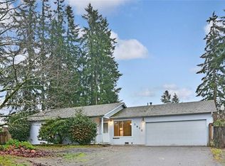 2832 SE Elwood Ct, Pt Orchard, WA 98366