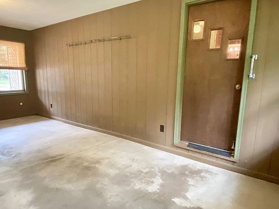 4th image of 3490 Moen Lake Rd