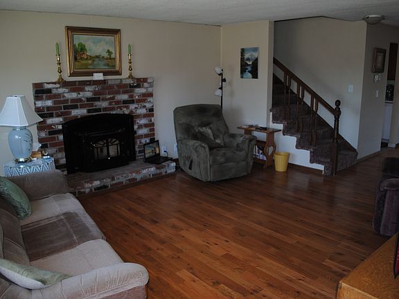 LIVING ROOM PELLET INSERT