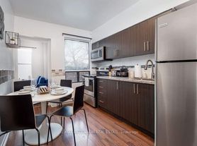 164 Grange Ave
