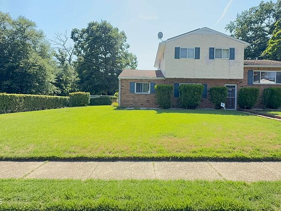 2nd image of 103 Iris Dr