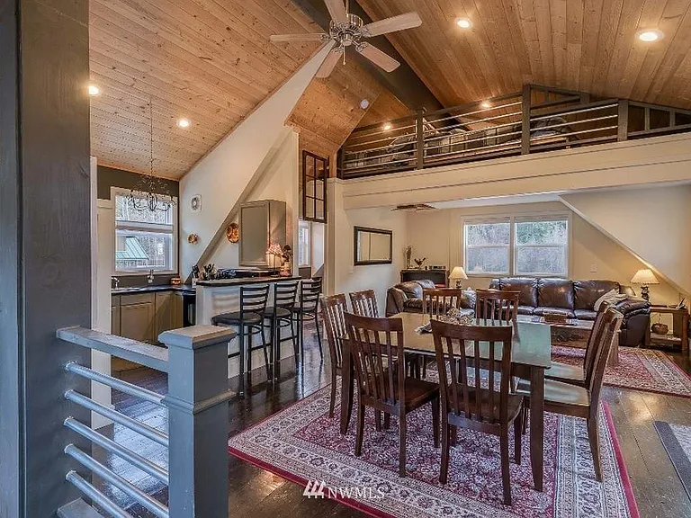 10595 Merry Canyon Rd — Photo 2