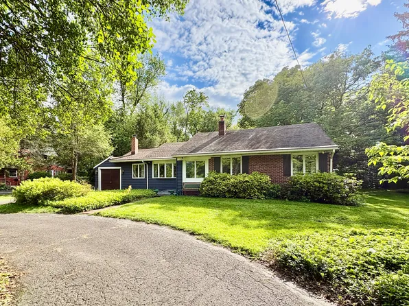 1367 N River Rd, Morrisville, PA 19067