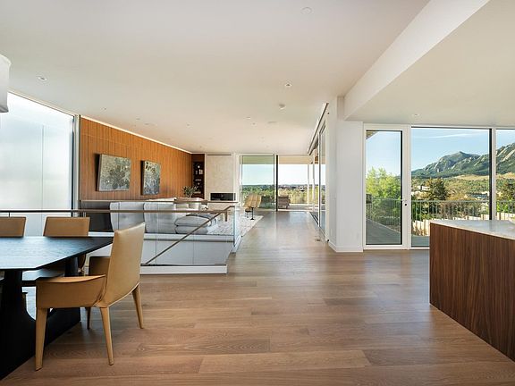 2nd image of 1750 Sunset Blvd