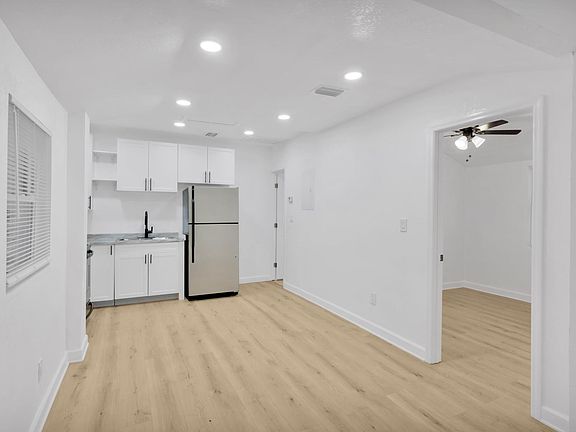 4th image of 1832 12th St S