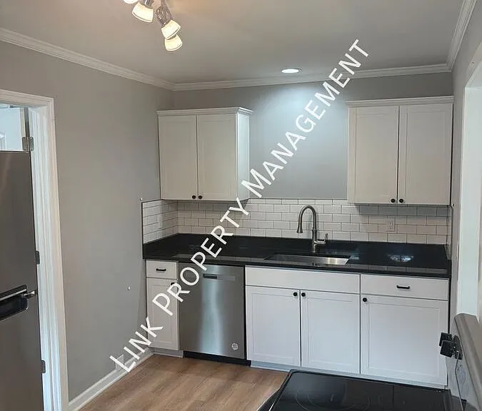 123 Sequoia Dr #A — Photo 36