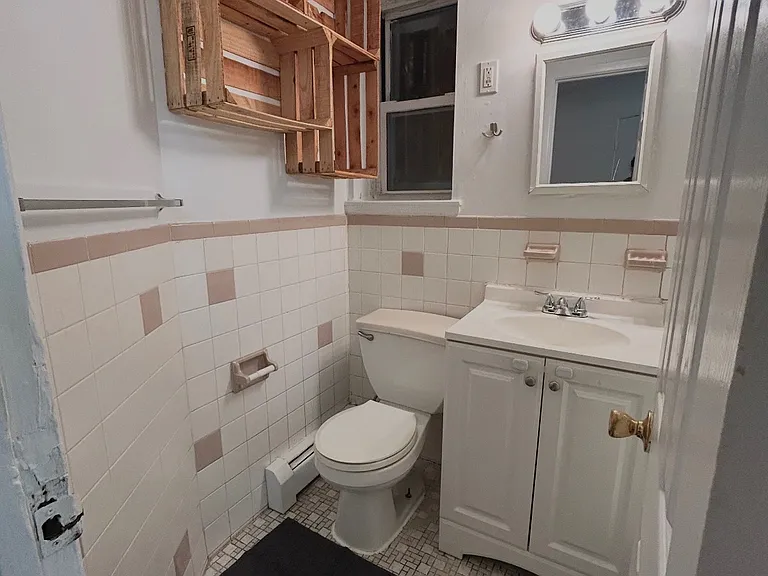 5816 85th St #1D — Photo 4
