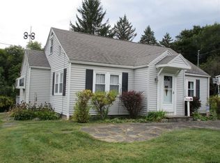 131 Grandview Dr, Cobleskill, NY 12043