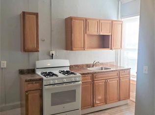 242 4th St #A, Passaic, NJ 07055