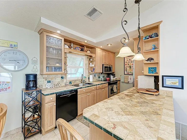45 Wilhelm Dr — Photo 16
