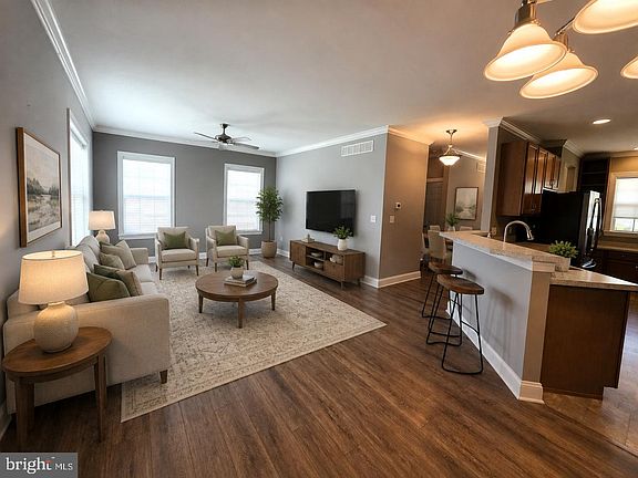 2nd image of 16 Lexie Ct