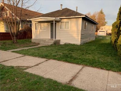 945 W 4th St, Weiser, ID, 83672
