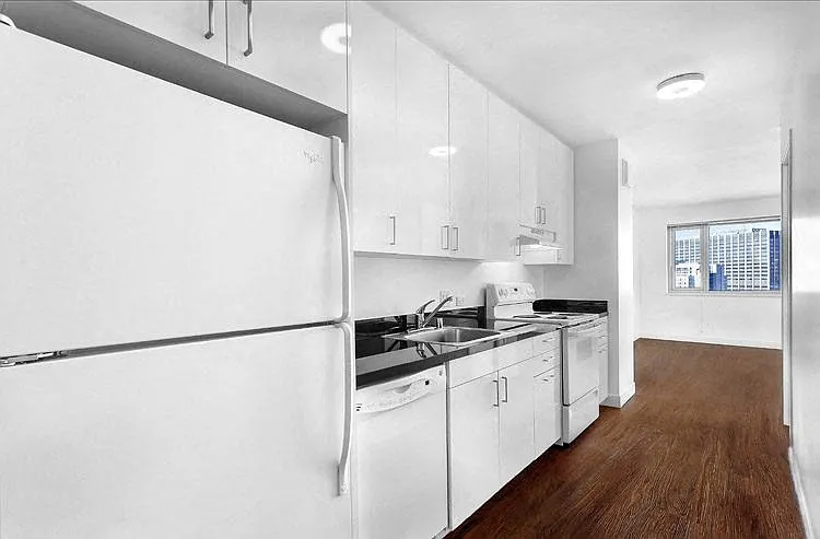 1190 Mission at Trinity Place — Photo 12