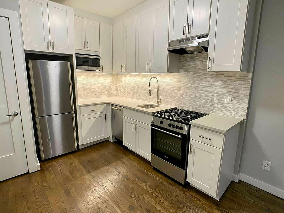 1st image of 182 Columbus Ave APT 2RS