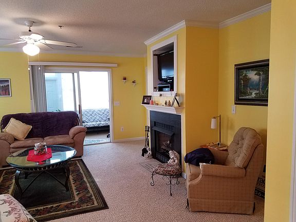 5th image of 1604 Willoughby Park Court #A