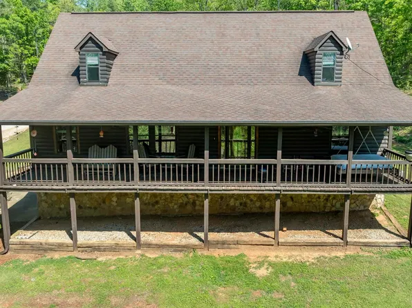 610 Southridge Ln, Talladega, AL 35160