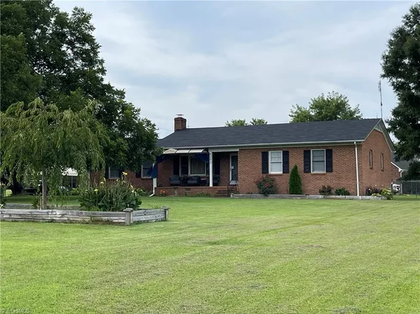 202 Division Ave, Rockwell, NC 28138