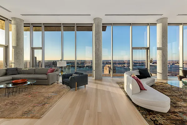 Sold by Compass | media 6