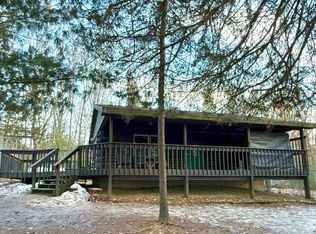 279 Lakeshore Dr, Oxford, WI 53952