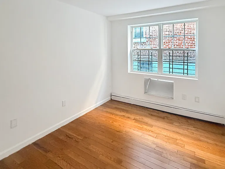 3RD BEDROOM (UN-STAGED)