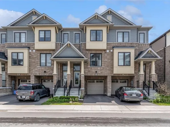 185 Bedrock Dr #24, Hamilton, ON L8J 0M2