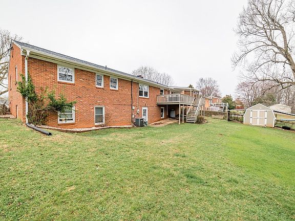 4th image of 1173 Rainbow Forest Dr Lot 11