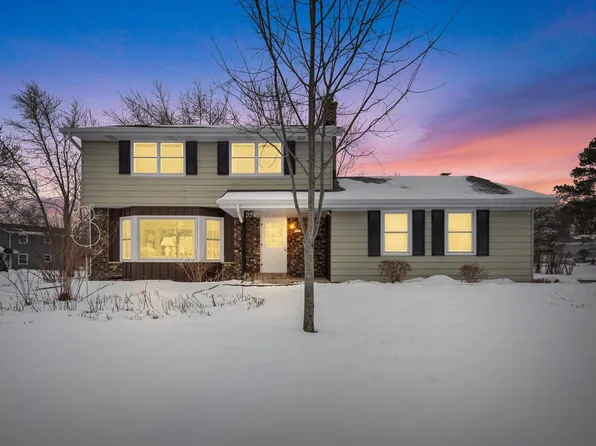 7953 Chapel Hill COURT SOUTH South, Franklin, WI 53132