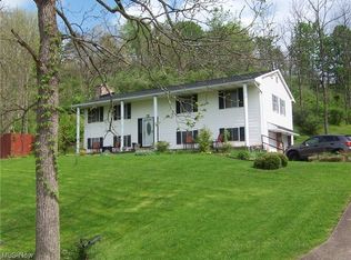 99 Progress Ridge Rd, Walker, WV 26180