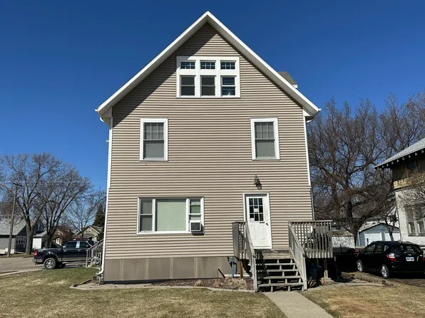 503 N Main St, Groton, SD 57401