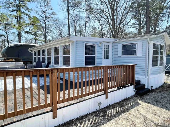 561 Corson Tavern Rd #L4, Ocean View, NJ 08230