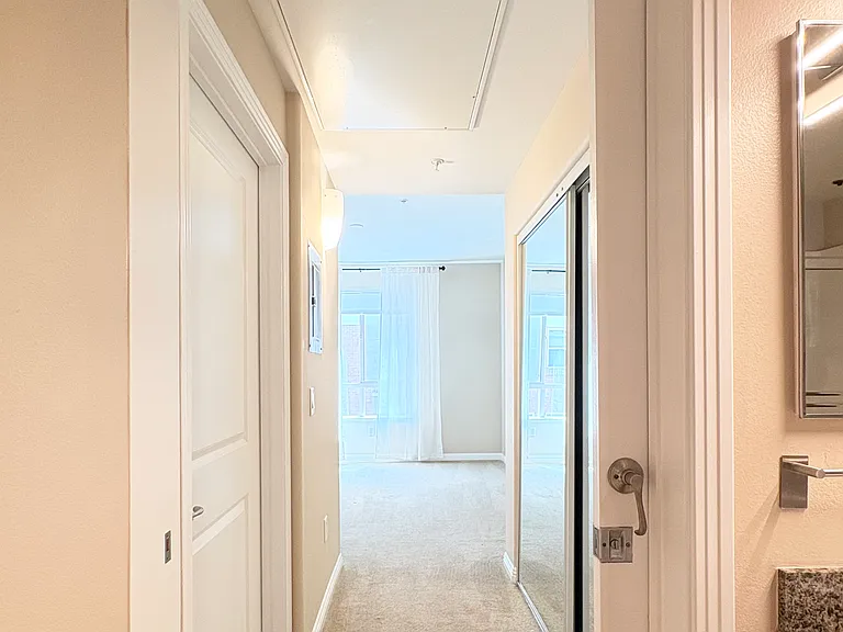 100 S Alameda St #232 — Photo 14