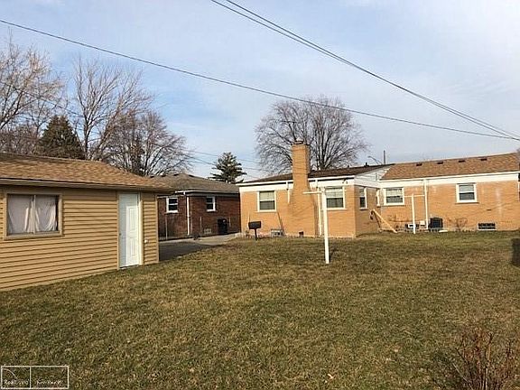 2nd image of 24263 Beierman Ave