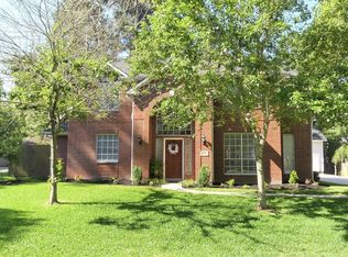 616 Spring Forest Dr, Conroe, TX 77302