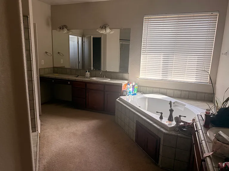 5934 E Florence Ave — Photo 8