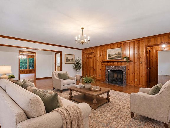 4th image of 505 21st St NW