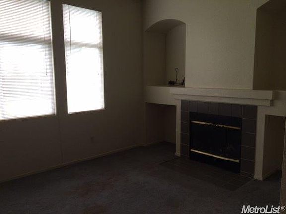 2nd image of 1637 Houston Ave