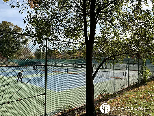 Sold by Cooper & Cooper Real Estate | media 20
