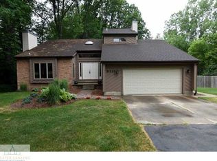 5213 White Tail Cir, Okemos, MI 48864