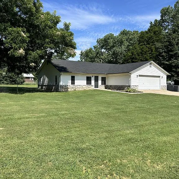 14325 County Road 3502 — Photo 1