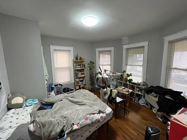 103 Bloomfield St — Photo 3