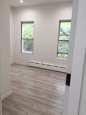 Rented by Oxford Property Group | media 4
