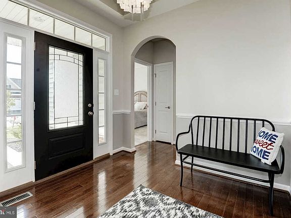 2nd image of 105 Ironweed Dr