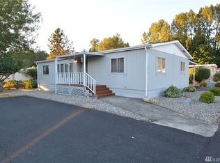 2453 Nightingale Ln, Kelso, WA 98626