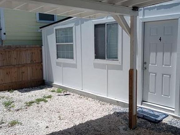 2nd image of 26 S Oleander Ave #4