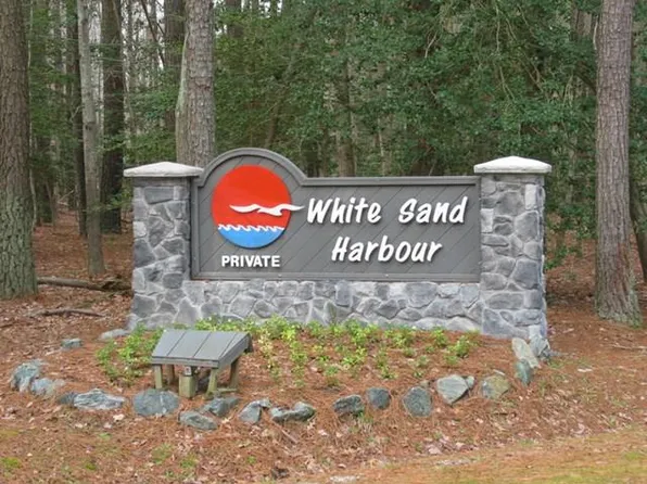 48 Cubitt Creek Rd, Burgess, VA 22432