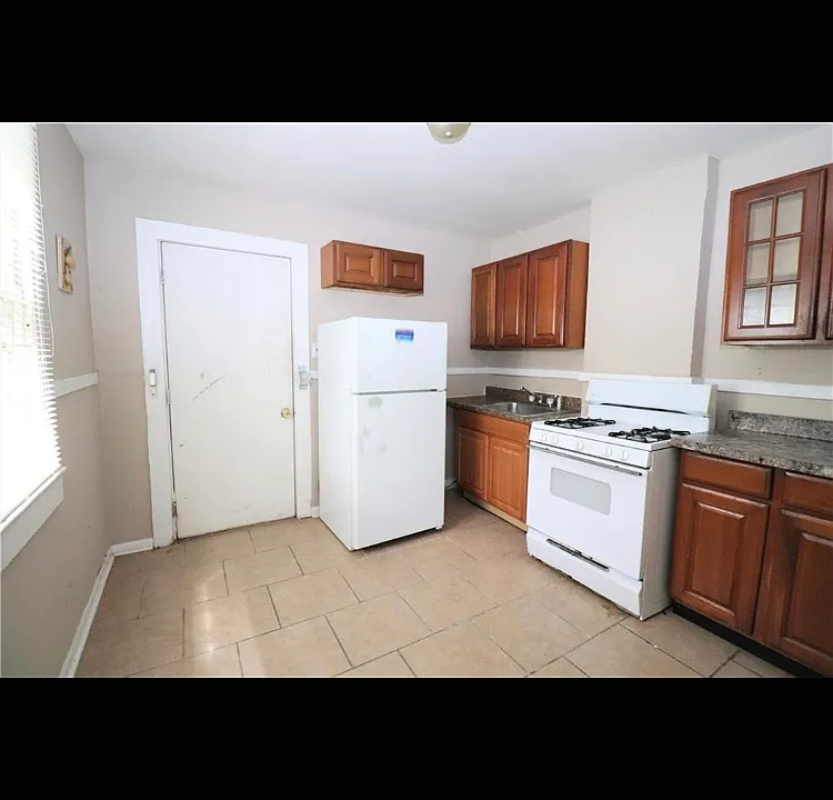 Renovated kitchen 1