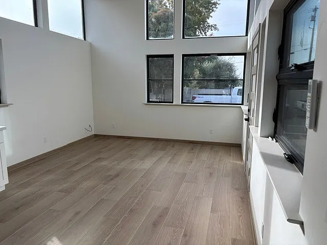 3170 Mission Dr — Photo 2