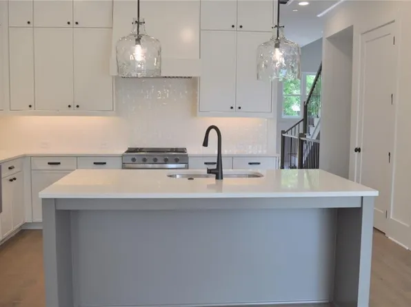 241 White St NW, Marietta, GA 30060