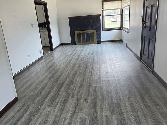3rd image of 3804 15th St